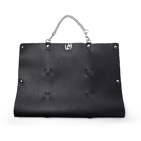 Dark Embrace 8 Pieces Essentials Set - Image 8