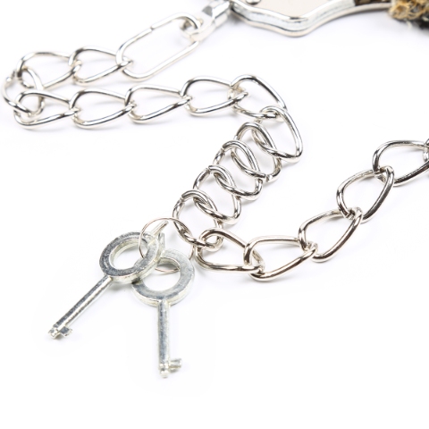 Fur covered hand cuffs +ankle cuffs - Image 4